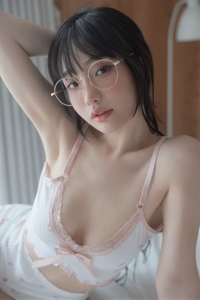 图片[4]草寺cos社-珍藏合集-新一代老吃家的聚集地SWEETBOX 韩国美女写真机构合集 96套草寺cos社-珍藏合集-新一代老吃家的聚集地草寺