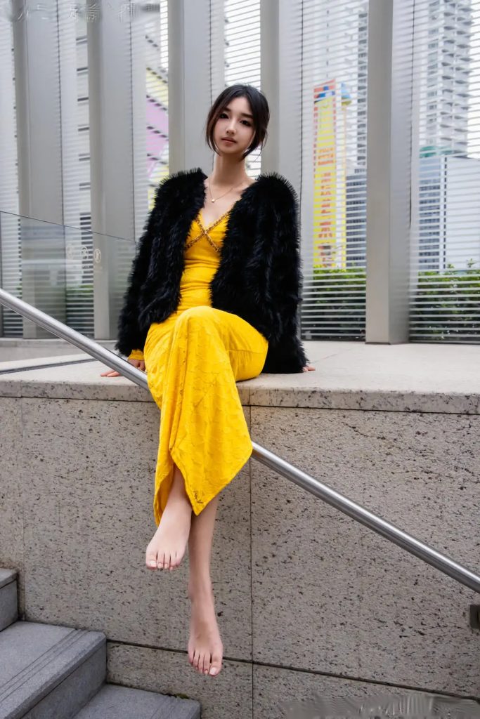 图片[2]草寺cos社-珍藏合集-新一代老吃家的聚集地足愉心 – 少女美足美图视频37期[476G-2026.10]草寺cos社-珍藏合集-新一代老吃家的聚集地草寺